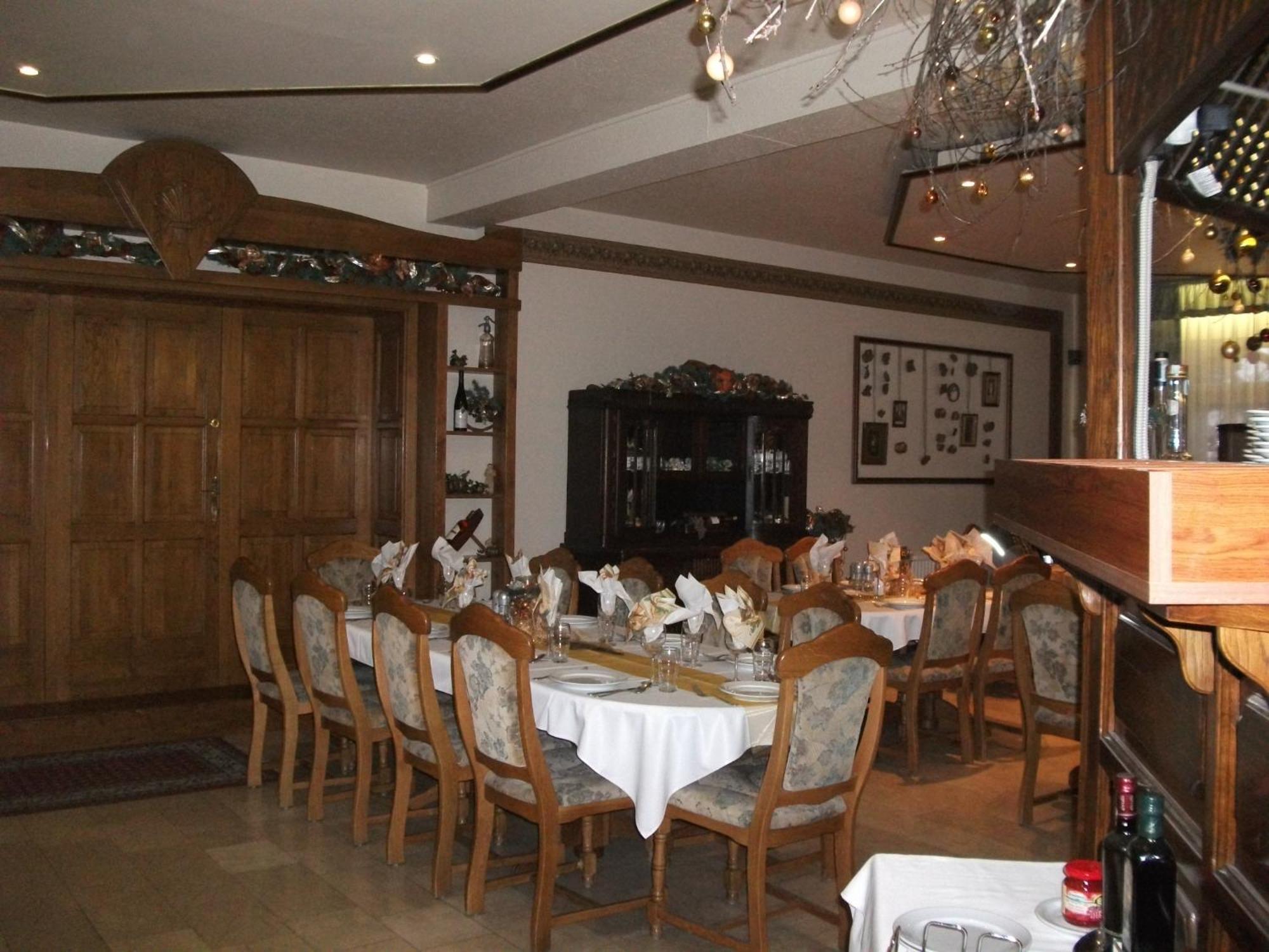 Bonyhád Hotel Rittinger מראה חיצוני תמונה